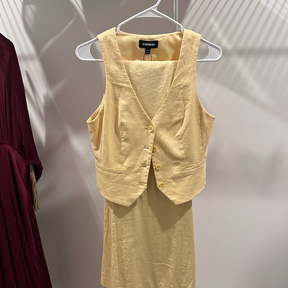 Yellow TwoPeice Vest Set